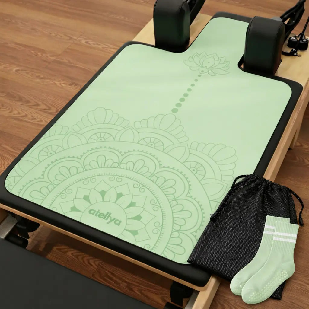 Atellya Boston Green Pilates Reformer Mat Set – Non-Slip Pilates Mat + Grip Socks with Carry Bag Atellya
